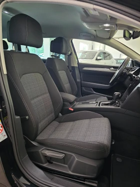 VW Passat 2.0TDI LED-Matrix Digital Cockpit - 35950 лв. - 85962385 11