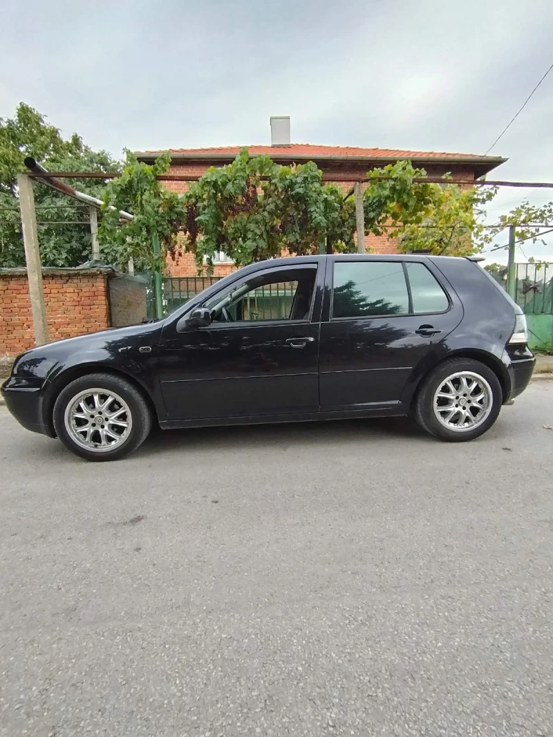 VW Golf, снимка 3 - Автомобили и джипове - 47094049