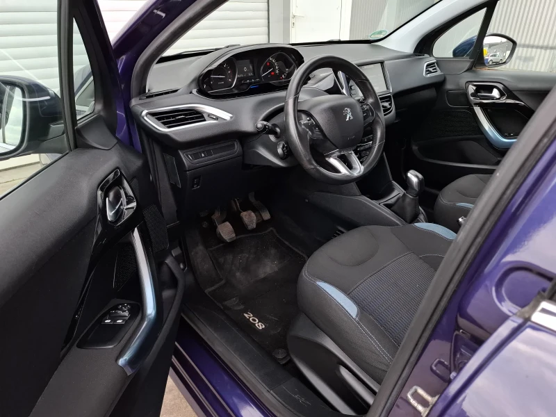 Peugeot 208 1.4HDI NAVI, снимка 7 - Автомобили и джипове - 49350108