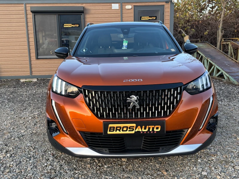 Peugeot 2008 GT Line, снимка 8 - Автомобили и джипове - 52446171