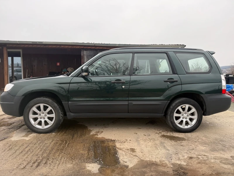 Subaru Forester 2.0i 4x4 газ, снимка 4 - Автомобили и джипове - 53084111