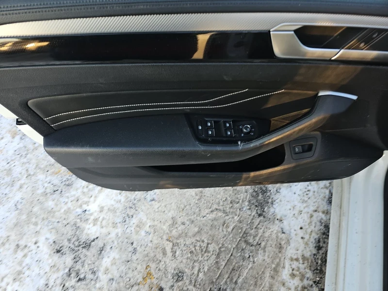 VW Arteon SEL Premium R-Line | AWD| ДИГИТАЛНО ТАБЛО| ШИБЕДАХ, снимка 9 - Автомобили и джипове - 53350629