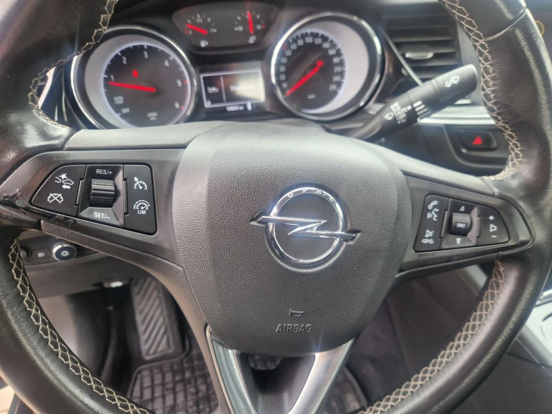 Opel Insignia 1.6cdti gr, sport, 54000km!!!! Реални!!!!, снимка 13 - Автомобили и джипове - 53453113