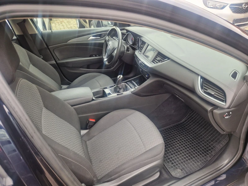 Opel Insignia 1.6cdti gr, sport, 54000km!!!! Реални!!!!, снимка 9 - Автомобили и джипове - 53453113