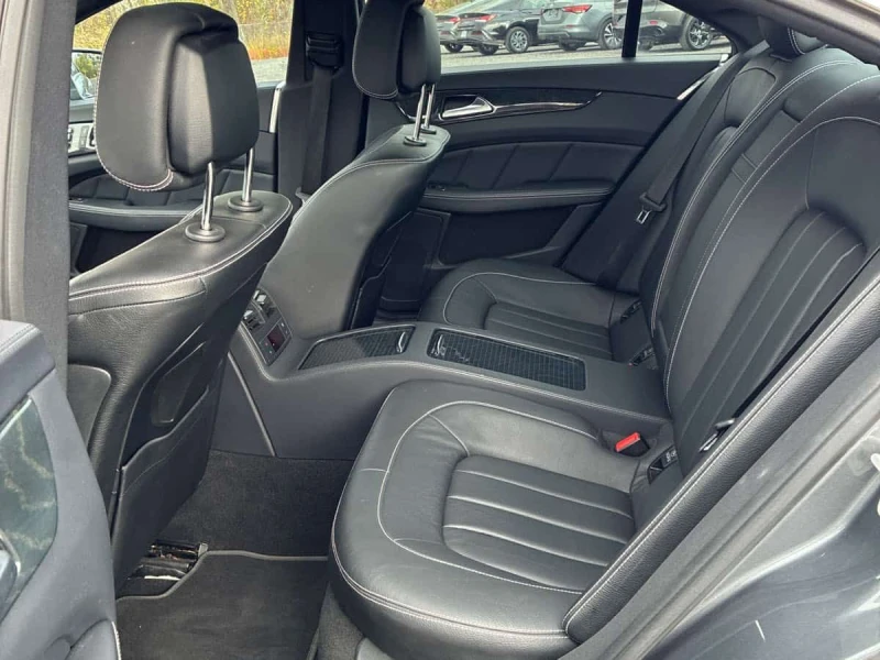 Mercedes-Benz CLS * 550 * CARFAX * ЦЕНА ДО БГ, снимка 16 - Автомобили и джипове - 53537203