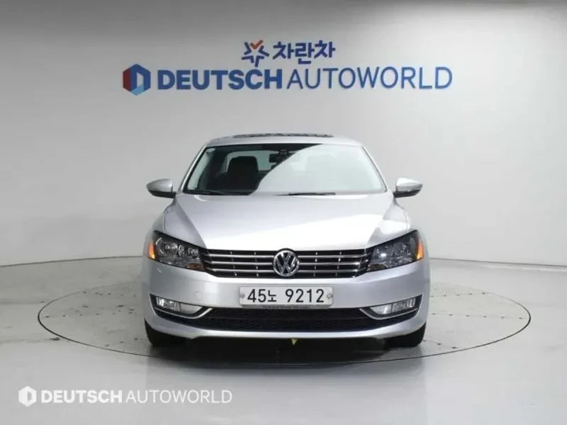 VW Passat 2.0 TDI, снимка 3 - Автомобили и джипове - 54298613