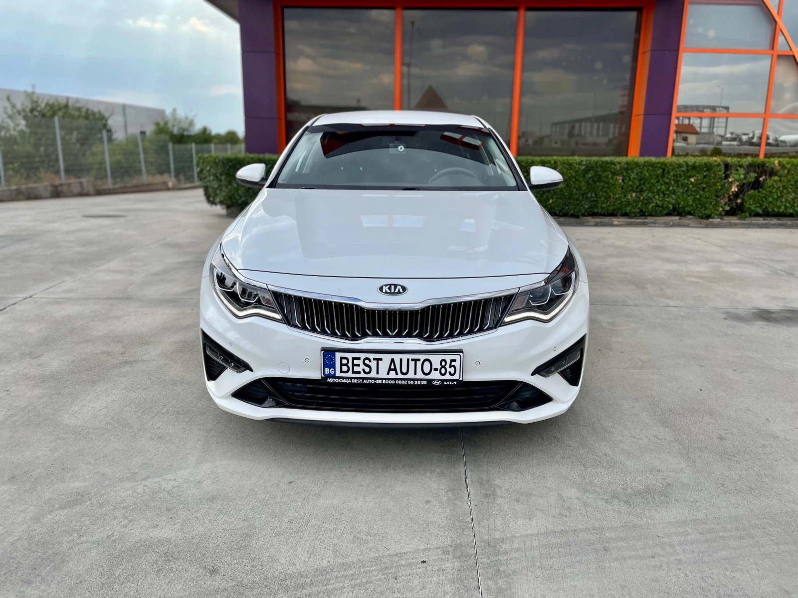 Kia K5 2.0газ, подгряване, обдухване, Keyless go, 2г.гара - изображение 2