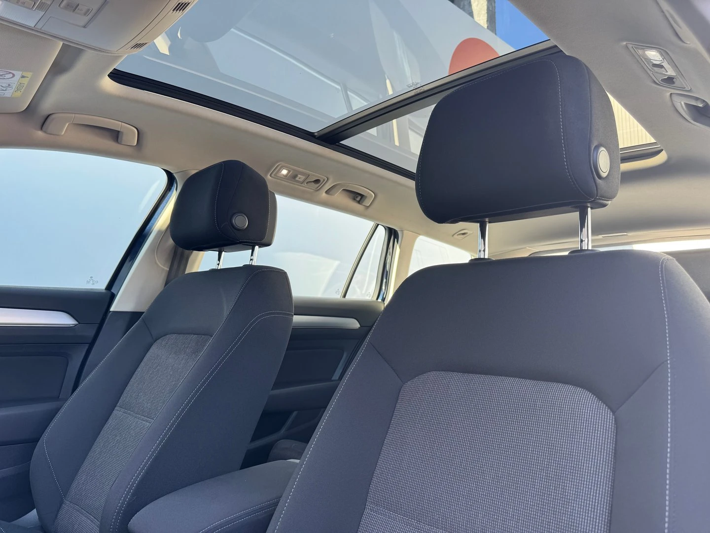 VW Passat SS Comfortline 2.0TDI BMT - изображение 7