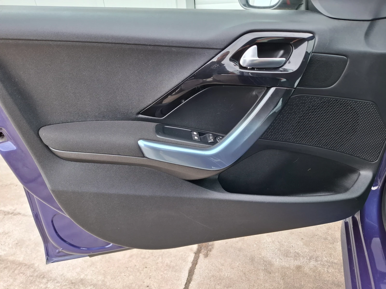 Peugeot 208 1.4HDI NAVI | Mobile.bg — изображение 13
