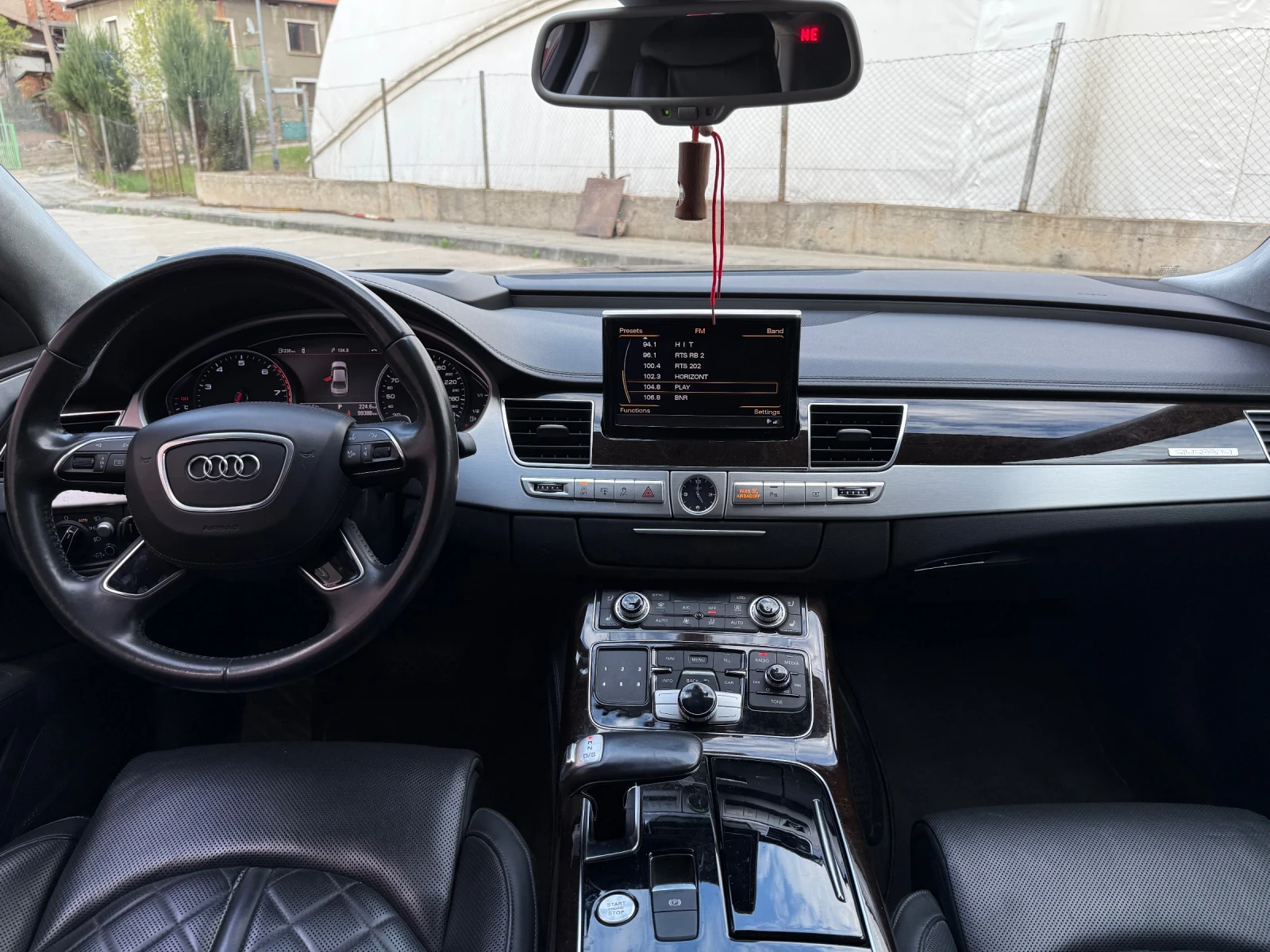 Audi A8 4.0 TFSI V8 98000 km - изображение 10