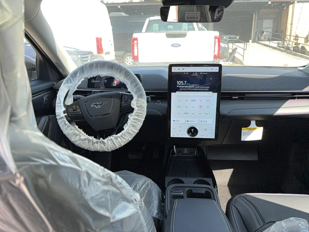 Ford Mustang Mach-E PREMIUM AWD ФИКСИРАНА ЦЕНА! ЧИСТО НОВ! ГРАДУШКОВ! - изображение 6