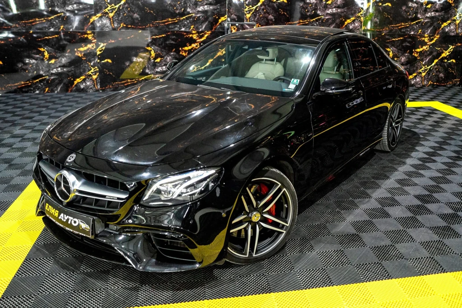 Mercedes-Benz E 63 AMG FULL CARBON BLACK EDITION ПАНОРАМА ЛИЗИНГ 100% - изображение 5