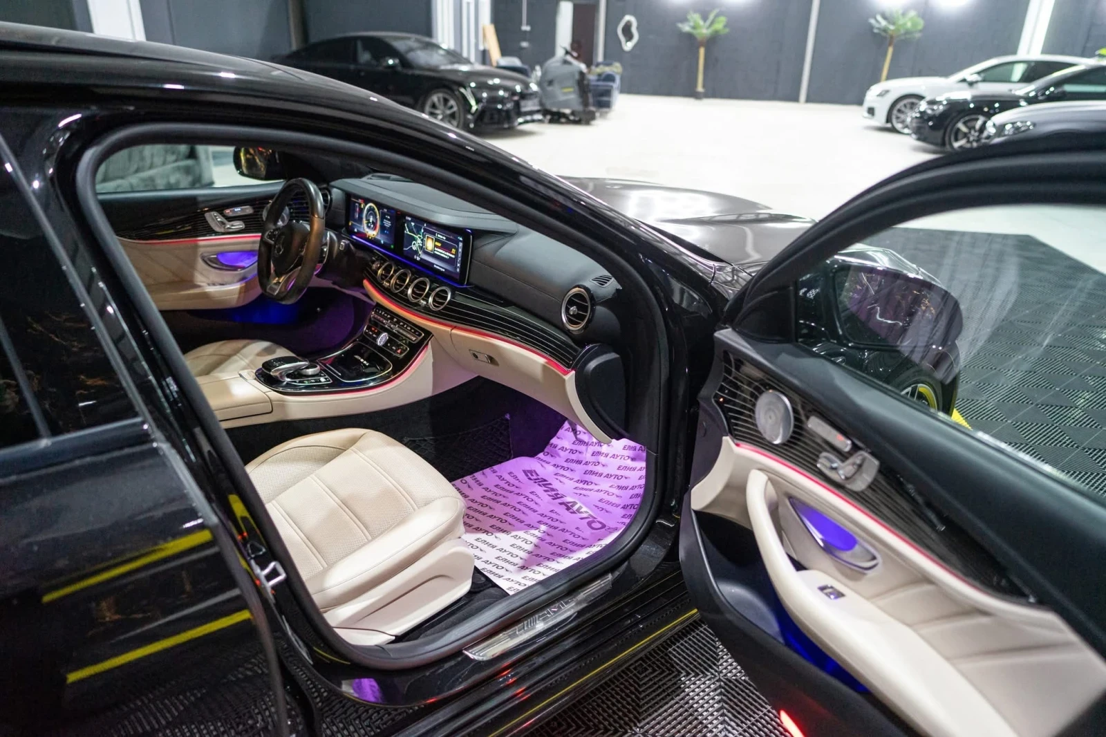 Mercedes-Benz E 63 AMG FULL CARBON BLACK EDITION   100% | Mobile.bg   13