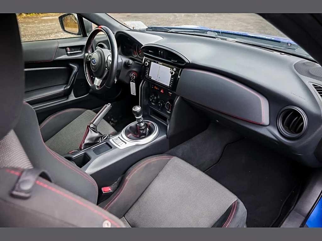 Subaru BRZ  - изображение 6