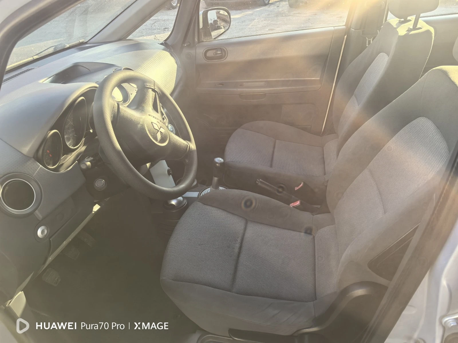 Mitsubishi Colt  - изображение 10