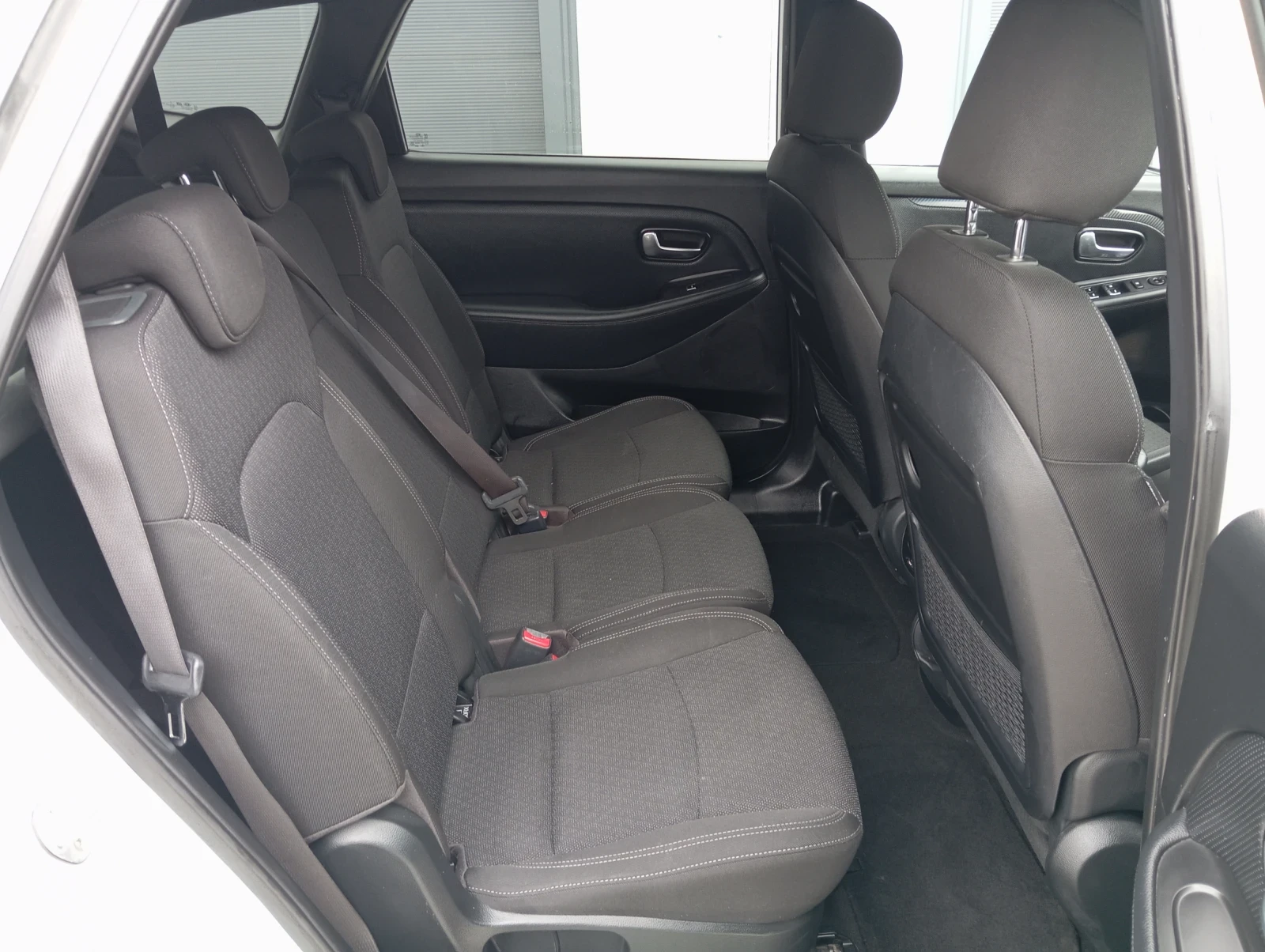 Kia Carens 1.7crdi E6 ������  | Mobile.bg � ����������� 10