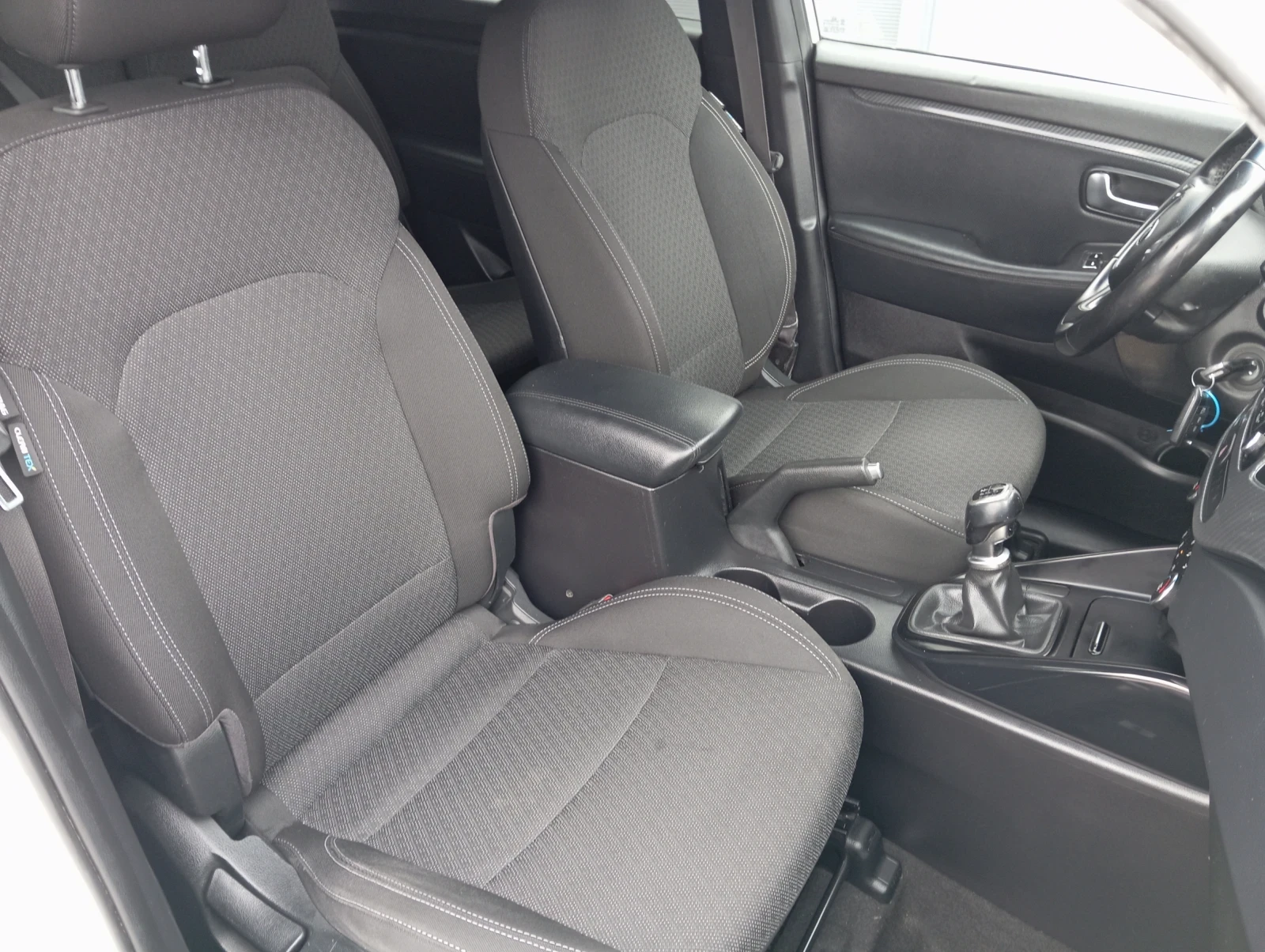 Kia Carens 1.7crdi E6 ������  | Mobile.bg � ����������� 9