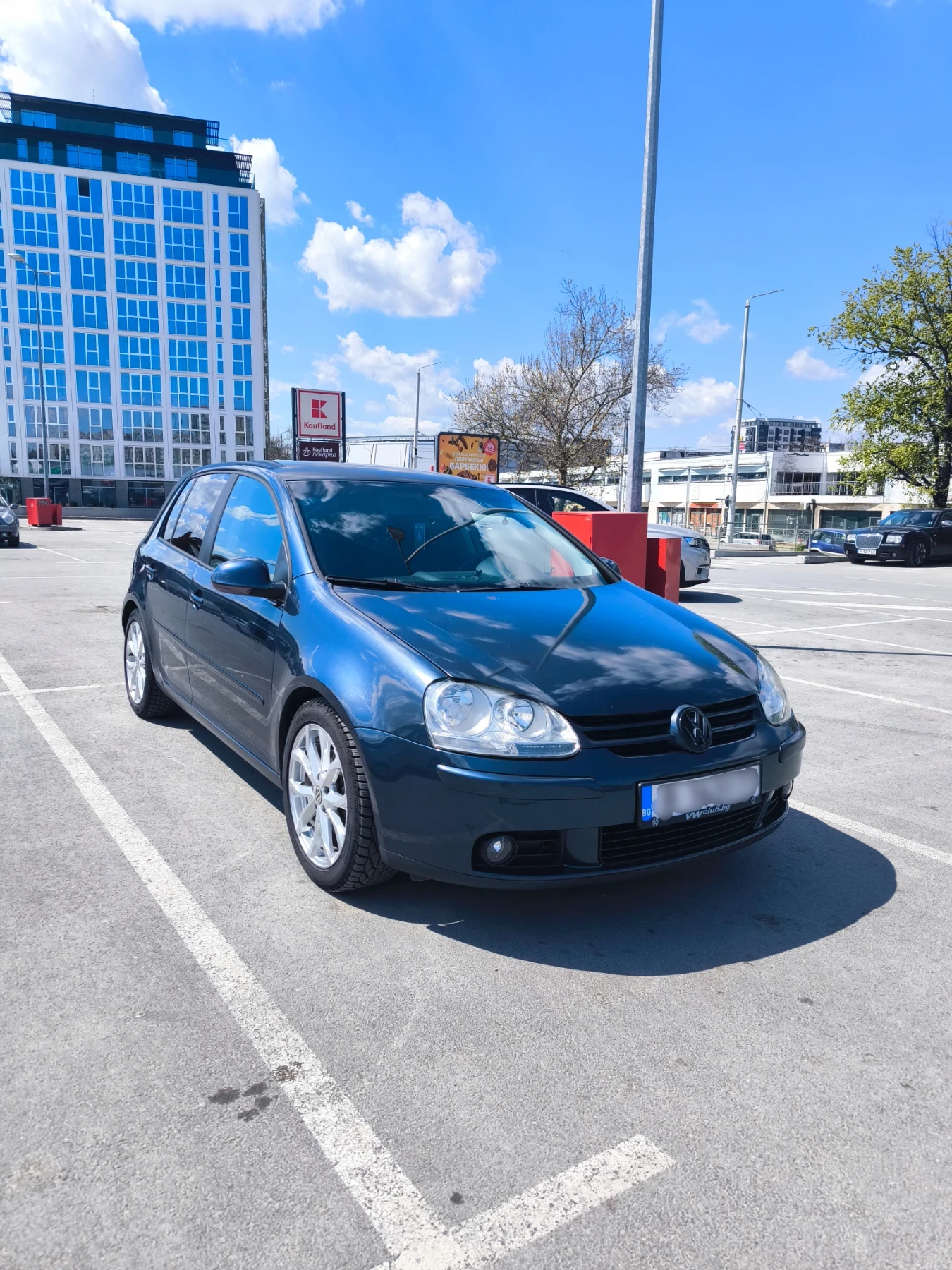 VW Golf 5   2.0 TDI, снимка 3 - Автомобили и джипове - 54243177