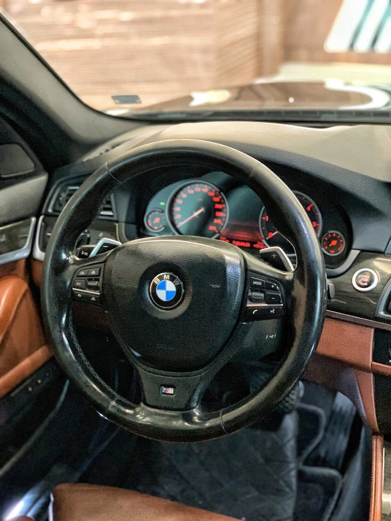 BMW 520 ///M| PANO , снимка 14 - Автомобили и джипове - 54327038