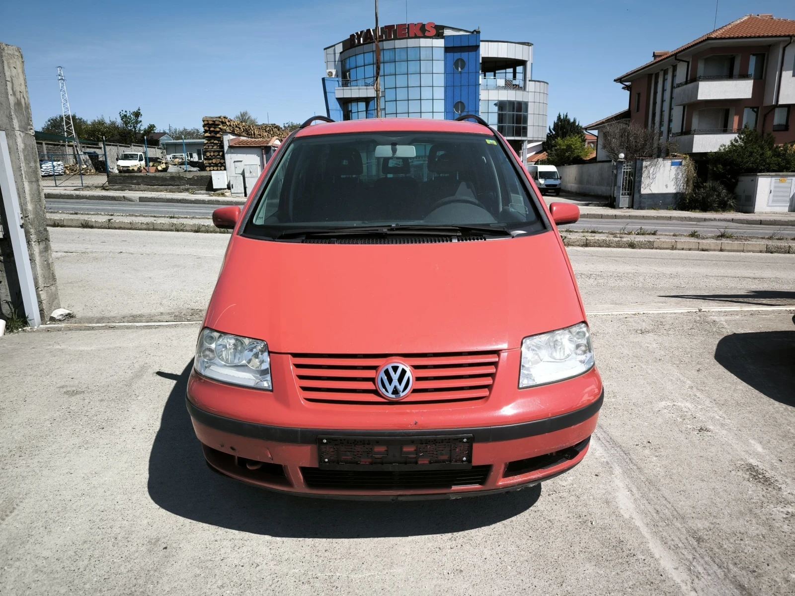 VW Sharan 1.8T automatic , снимка 2 - Автомобили и джипове - 54365862