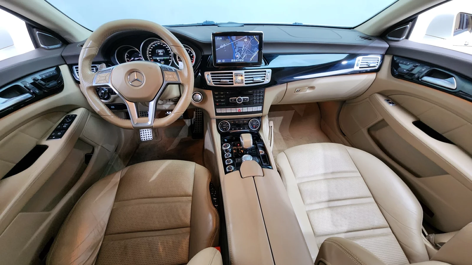 Mercedes-Benz CLS 63 AMG �����* HARMAN* PIANO* KEYLESS* ������ ���� | Mobile.bg � ����������� 6