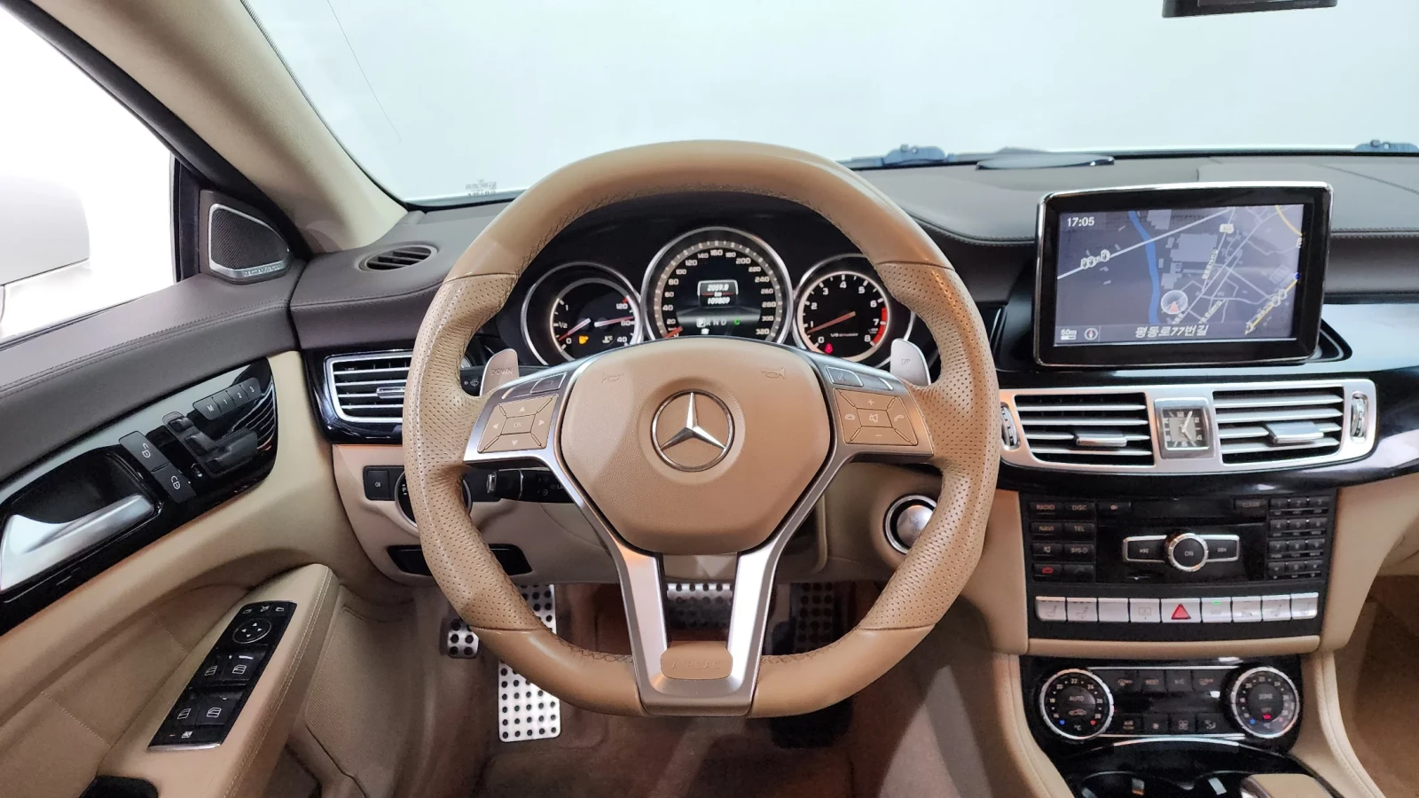 Mercedes-Benz CLS 63 AMG �����* HARMAN* PIANO* KEYLESS* ������ ���� | Mobile.bg � ����������� 7
