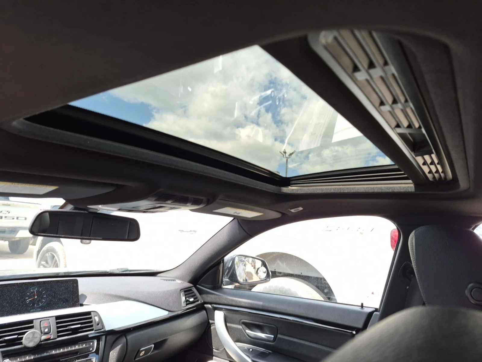 BMW 430 М ПАКЕТ * HEAD UP * ЧЕРЕН САЛОН * ШИБИДАХ * CARFAX, снимка 10 - Автомобили и джипове - 54509341