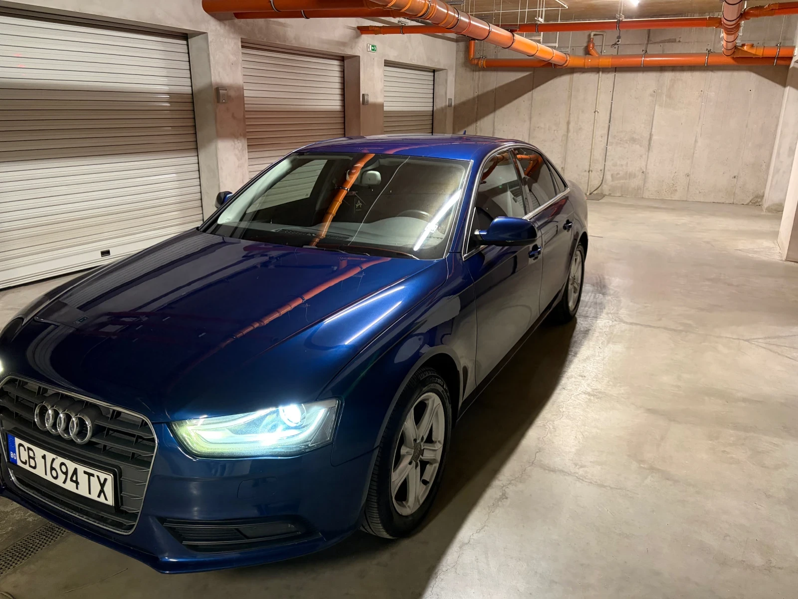 Audi A4 2.0 TDI DISTRONIC / LANE ASSIST