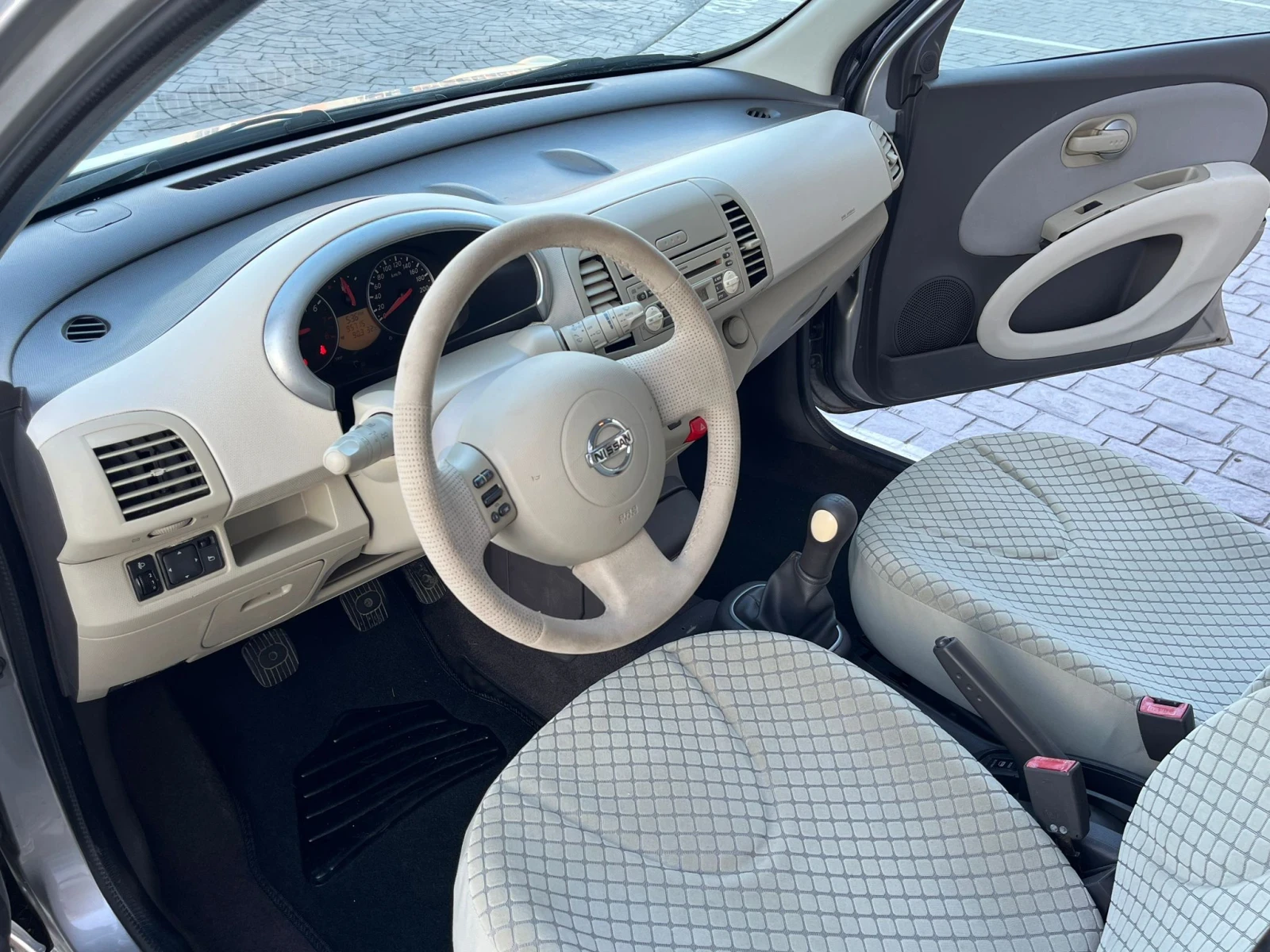 Nissan Micra 1.4I/88/2006/ГОДИНА, снимка 10 - Автомобили и джипове - 55037934