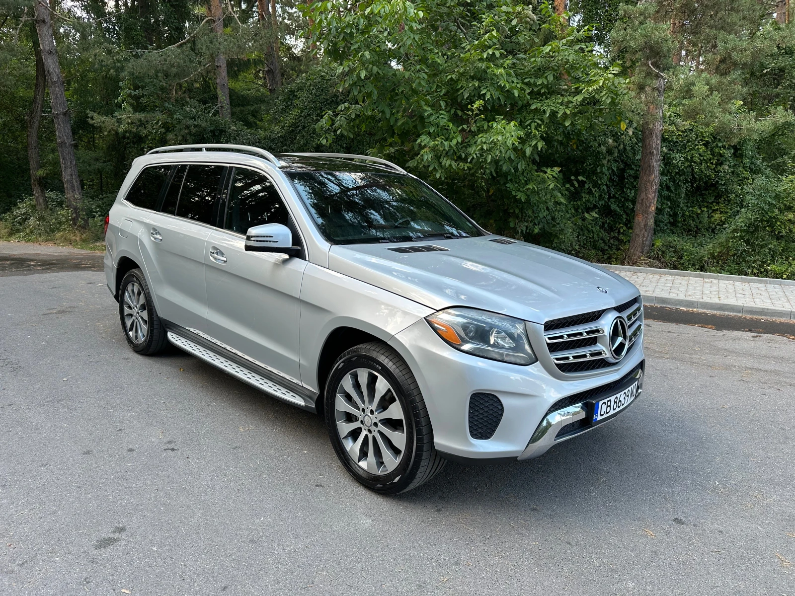 Mercedes-Benz GLS 450 3.0i V6 biturbo, снимка 3 - Автомобили и джипове - 56184898