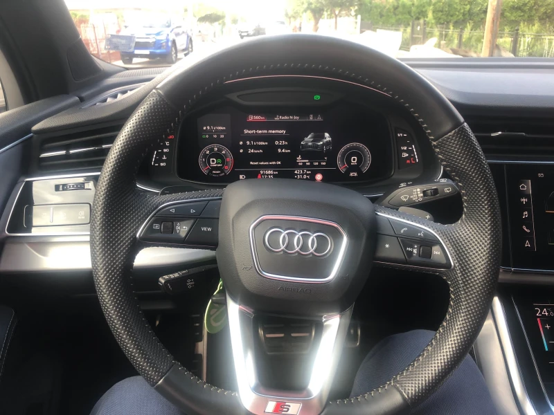 Audi SQ7, снимка 1 - Автомобили и джипове - 46971064