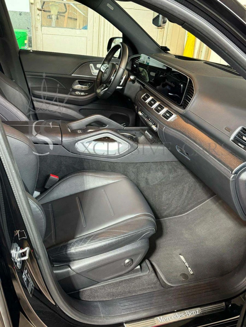 Mercedes-Benz GLE 400 D* 4MATIC* AMG* NIGHT* PANORAMA* DISTRONIC* , снимка 8 - Автомобили и джипове - 51352770