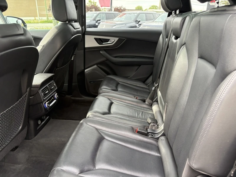 Audi Q7 TECHNIK, снимка 15 - Автомобили и джипове - 53385405