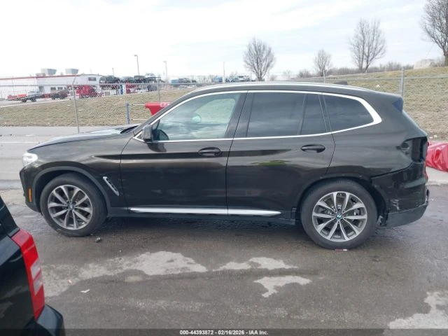 BMW X3 * xDrive30i* КОЖА* ПОДГРЕВ* ПАНОРАМА* , снимка 14 - Автомобили и джипове - 54011458