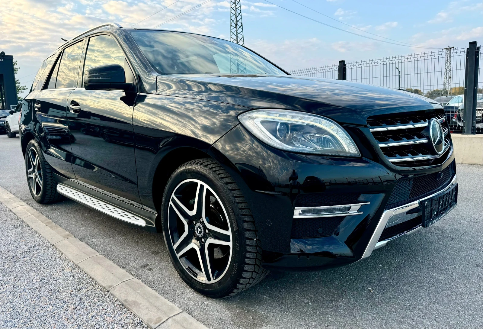 Mercedes-Benz ML AMG 4MATIC 3TV - [1] 