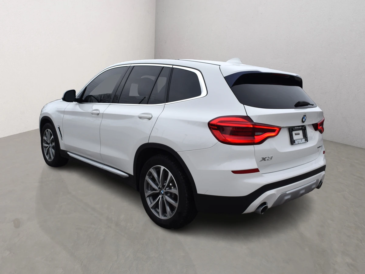 BMW X3  xDrive30i - изображение 6