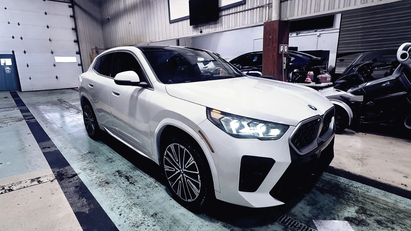 BMW X2 * xDrive28i * CARFAX * PANO * �������� | Mobile.bg � ����������� 3