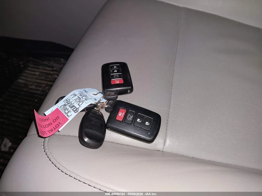 Toyota Highlander 3.5l Xle, снимка 11 - Автомобили и джипове - 53810043