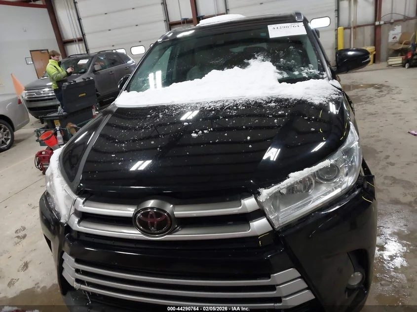 Toyota Highlander 3.5l Xle, снимка 13 - Автомобили и джипове - 53810043