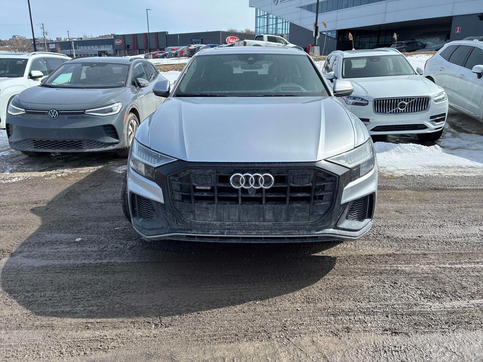 Audi Q8 Technik АВТО КРЕДИТ, снимка 2 - Автомобили и джипове - 53983925