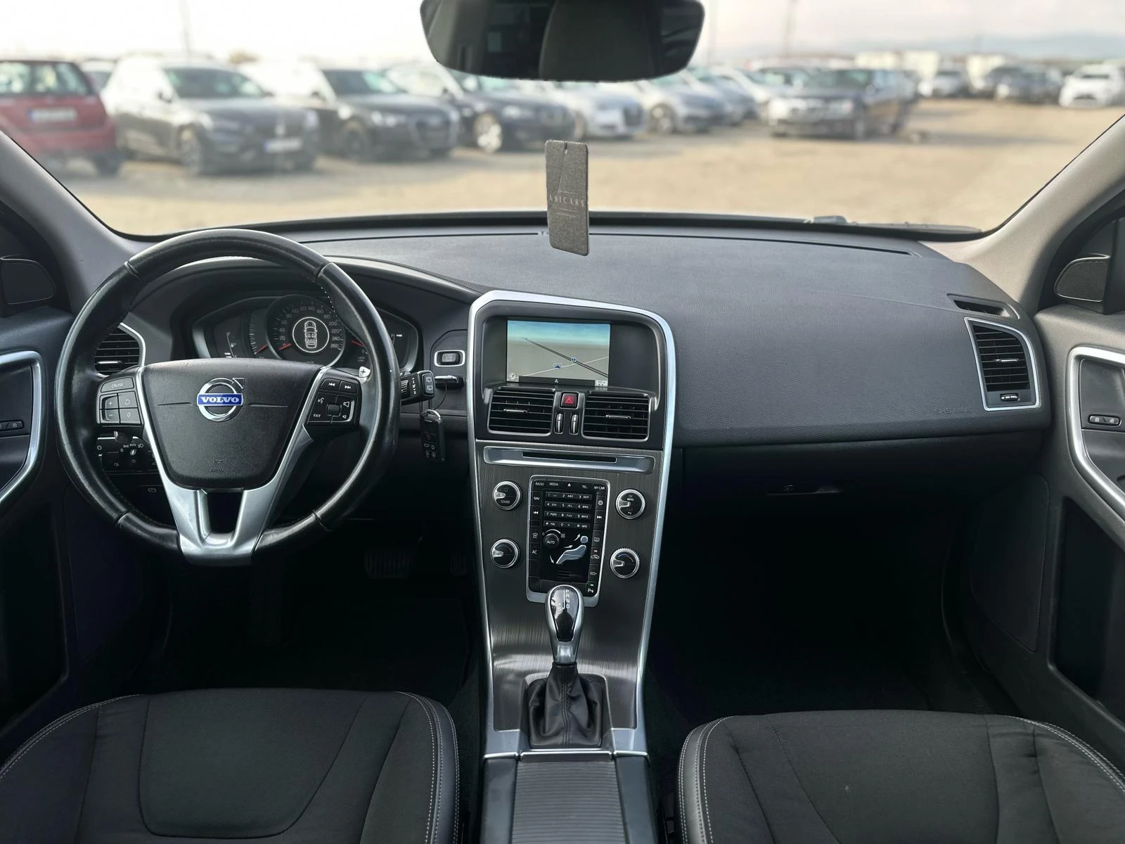 Volvo XC60 / 2.0D / D4 / 181 HP / EURO 6 / TOP / | Mobile.bg � ����������� 13
