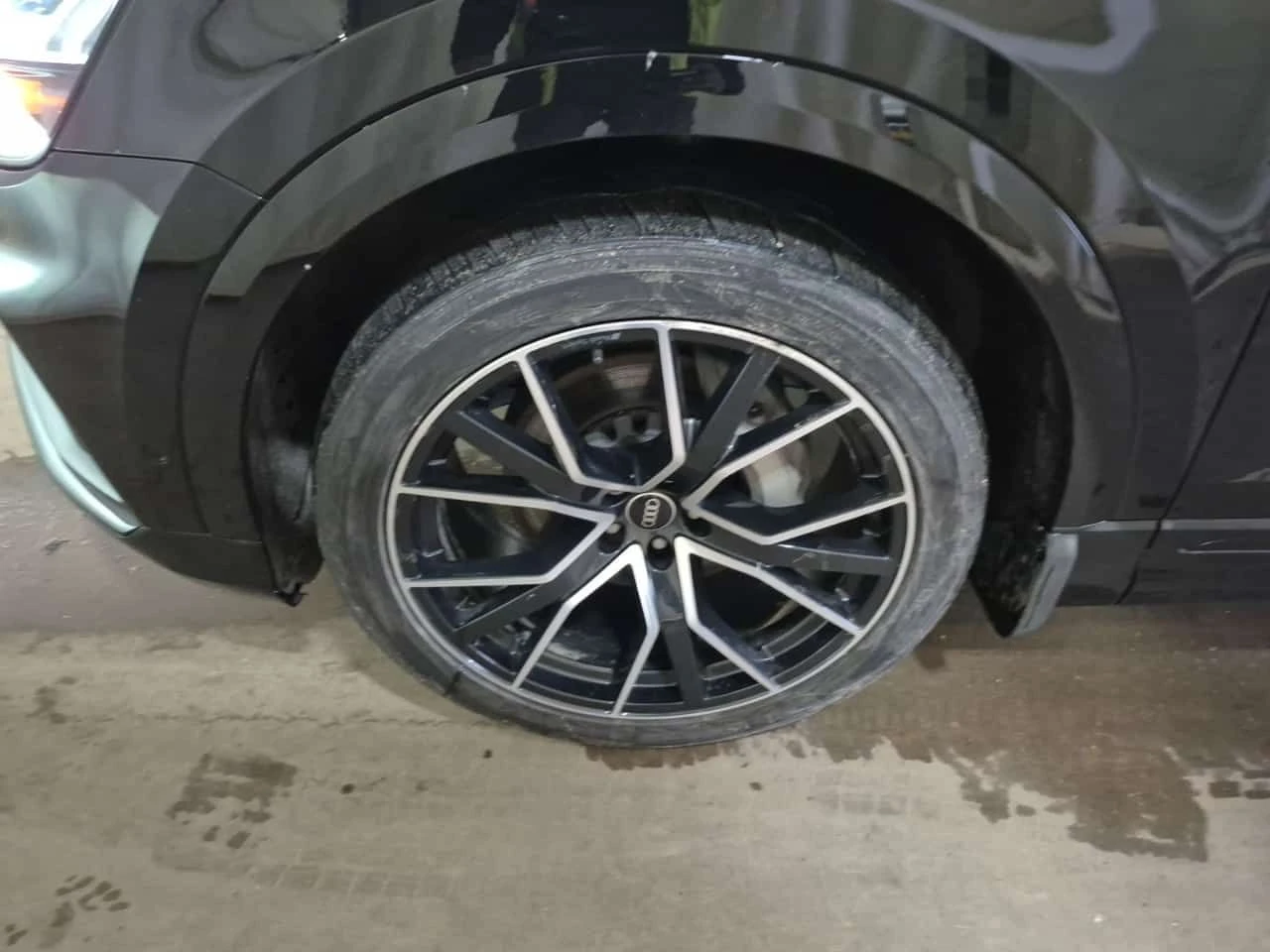 Audi Q8 55TFSI S-Line * TECHNIK * CARFAX * Oт VW * , снимка 15 - Автомобили и джипове - 54854944