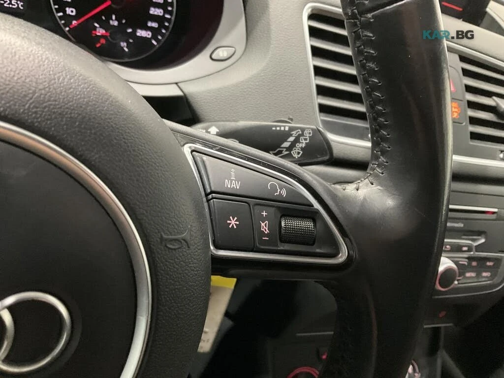 Audi Q3  quattro * Komfort * АвтоКредит * (ЦЕНА ДО БГ), снимка 10 - Автомобили и джипове - 54874995