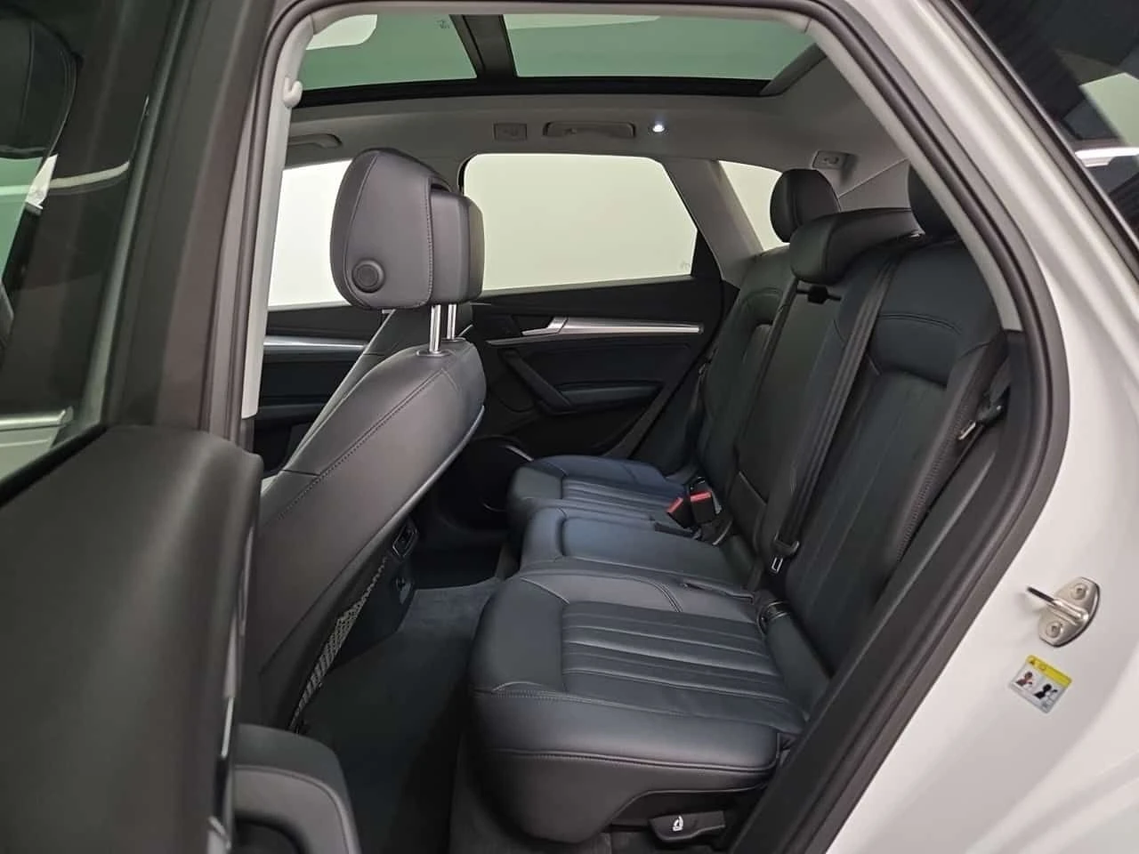 Audi Q5 PROGRESSIV/ПАНОРАМА/ПОДГРЕВ/CARFAX/, снимка 12 - Автомобили и джипове - 55017572