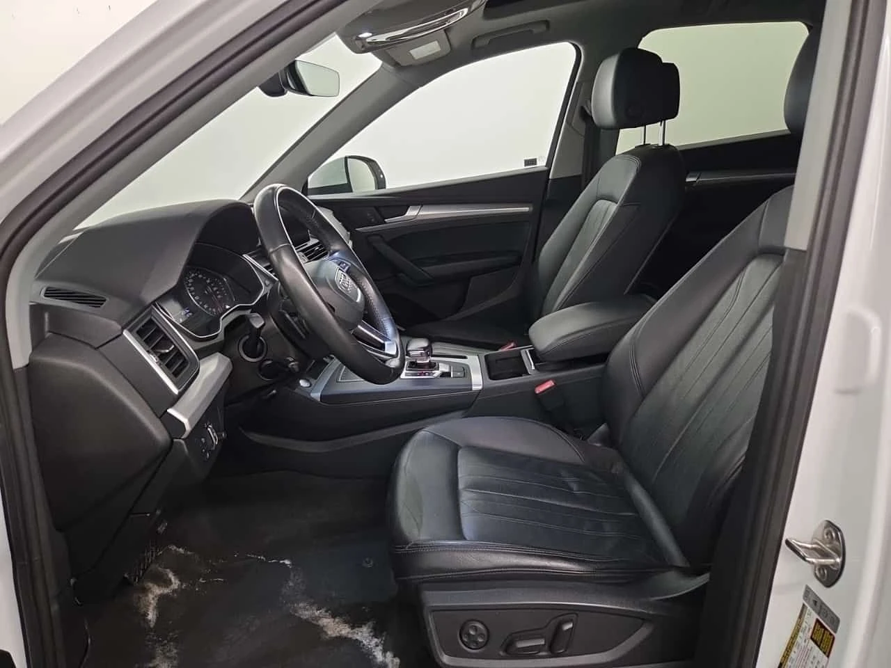 Audi Q5 PROGRESSIV/ПАНОРАМА/ПОДГРЕВ/CARFAX/, снимка 5 - Автомобили и джипове - 55017572