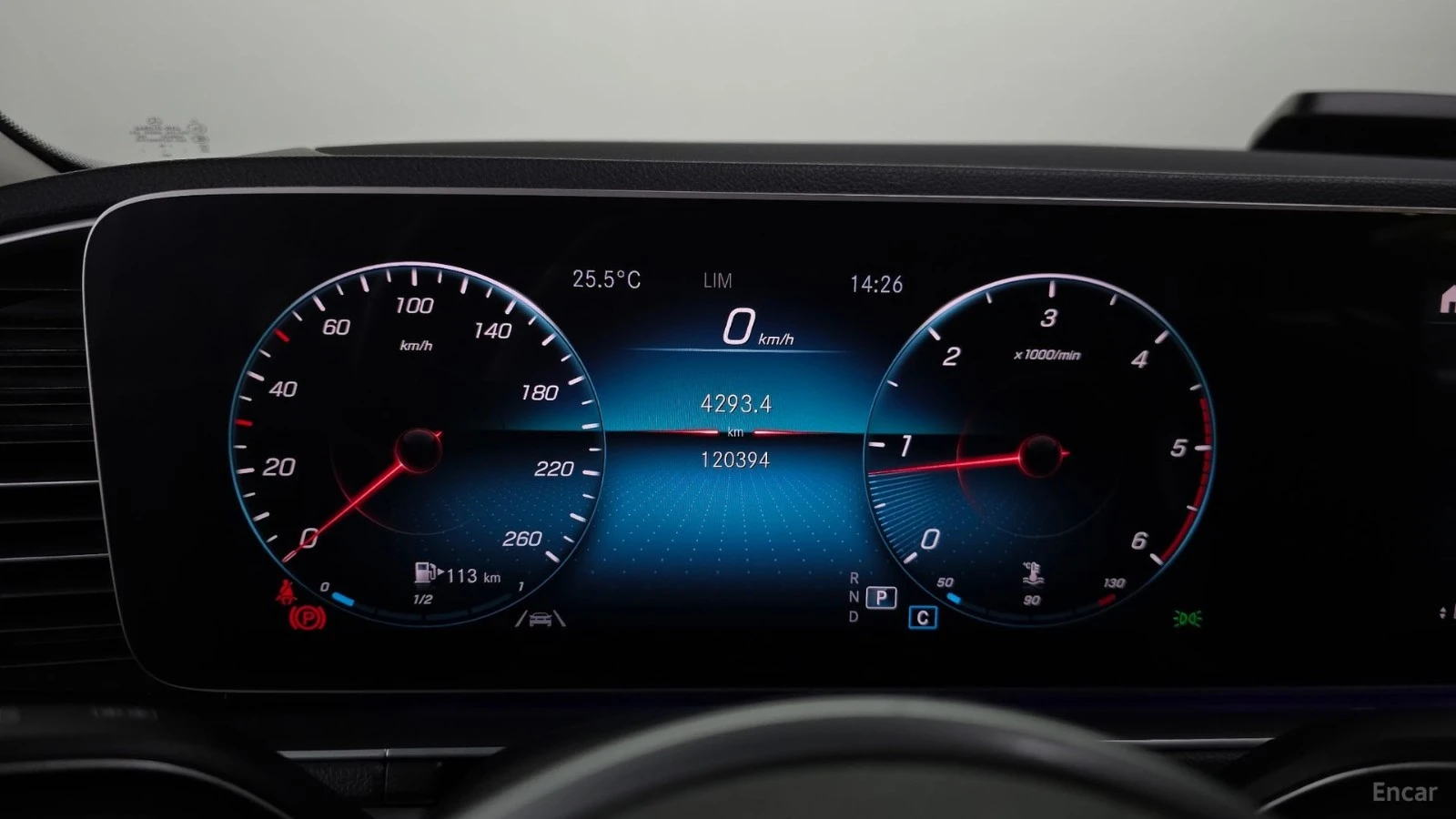 Mercedes-Benz GLE 300 D* 4MATIC* КОЖА* ПОДГРЕВ* ОБДУХВ* BURMASTER* PANO*, снимка 7 - Автомобили и джипове - 55478147