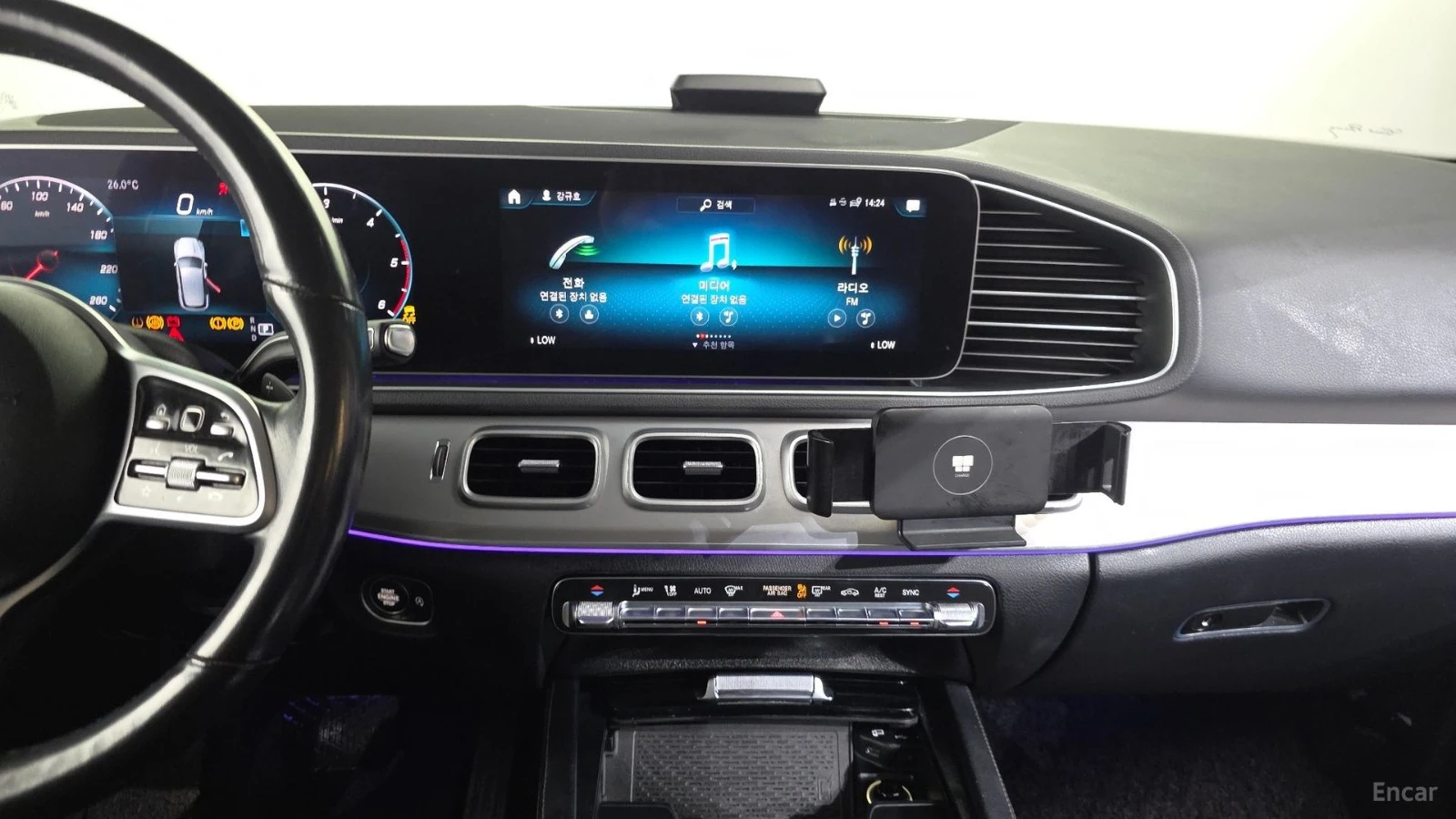 Mercedes-Benz GLE 300 D* 4MATIC* КОЖА* ПОДГРЕВ* ОБДУХВ* BURMASTER* PANO*, снимка 13 - Автомобили и джипове - 55478147