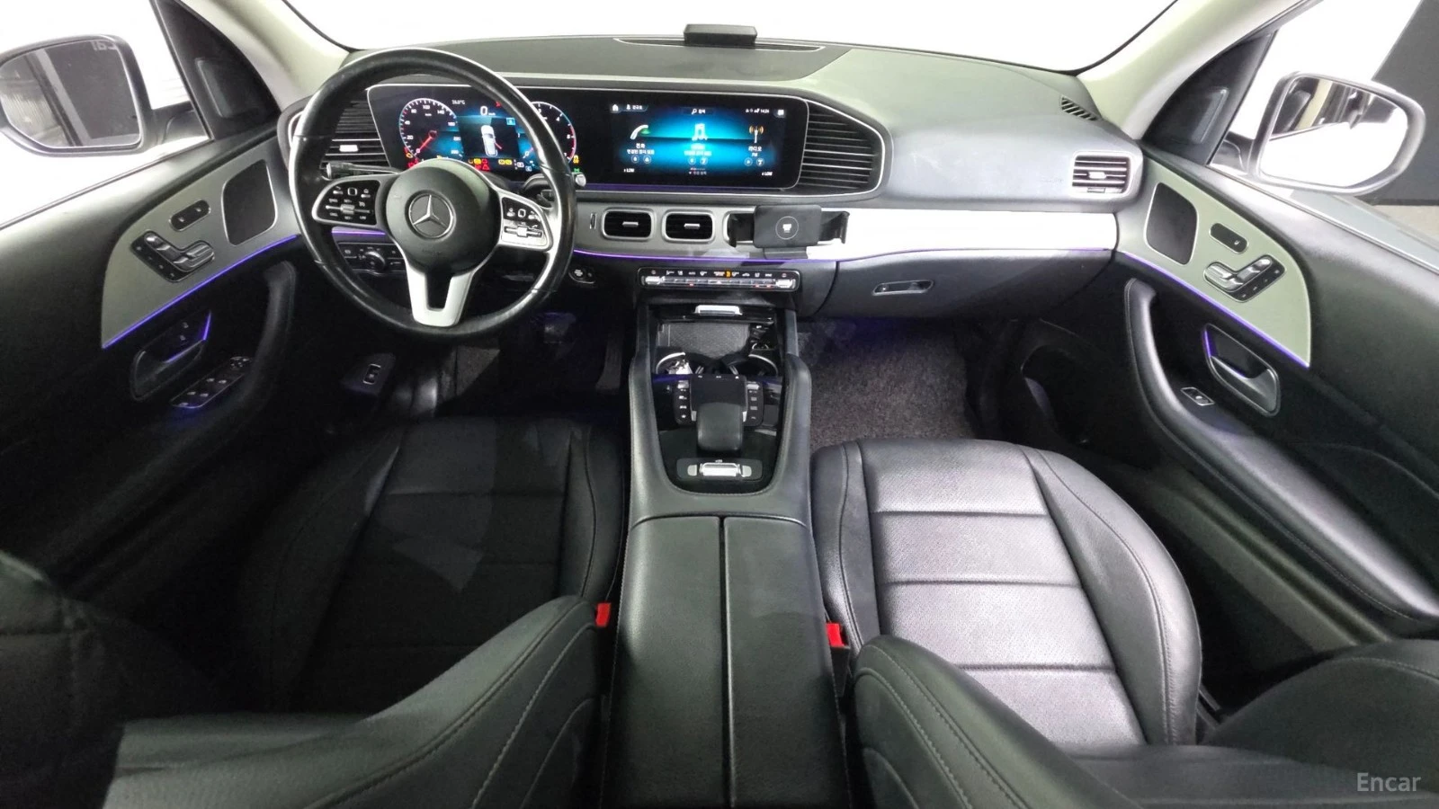 Mercedes-Benz GLE 300 D* 4MATIC* КОЖА* ПОДГРЕВ* ОБДУХВ* BURMASTER* PANO*, снимка 6 - Автомобили и джипове - 55478147