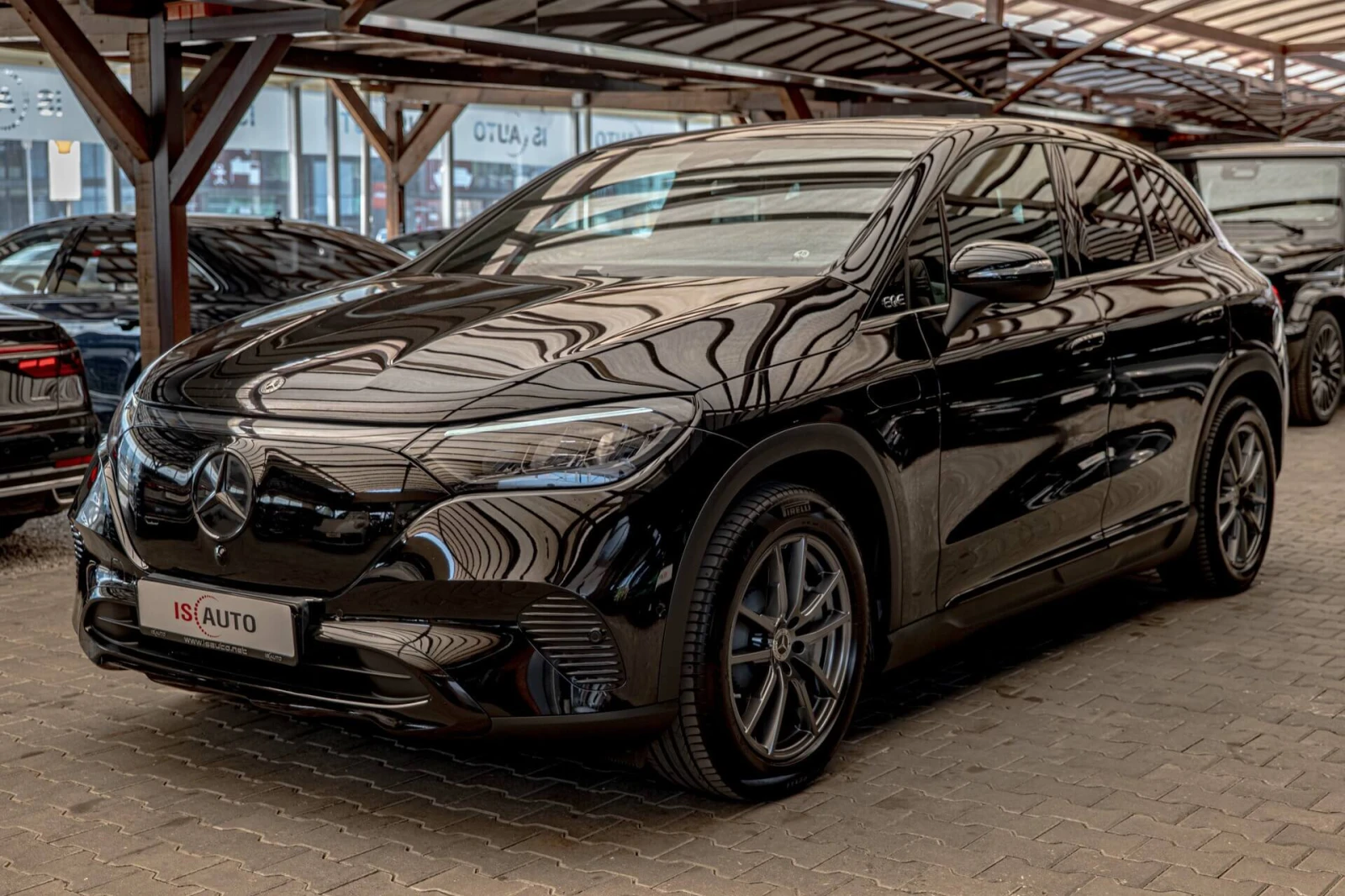 Mercedes-Benz EQE 300/SUV/100kWh/Night Packet/Подгрев/Камера/PRE-SAF, снимка 3 - Автомобили и джипове - 56225712