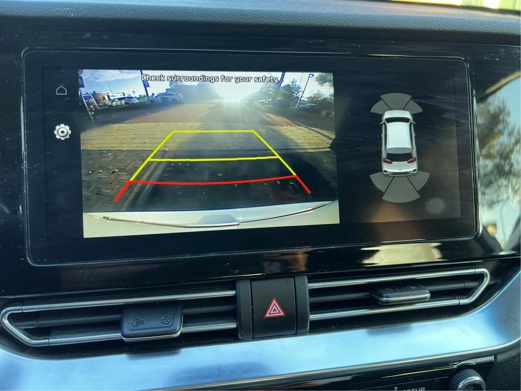 Kia Niro 65 kWh DynamicPlusLine, снимка 11 - Автомобили и джипове - 56528198